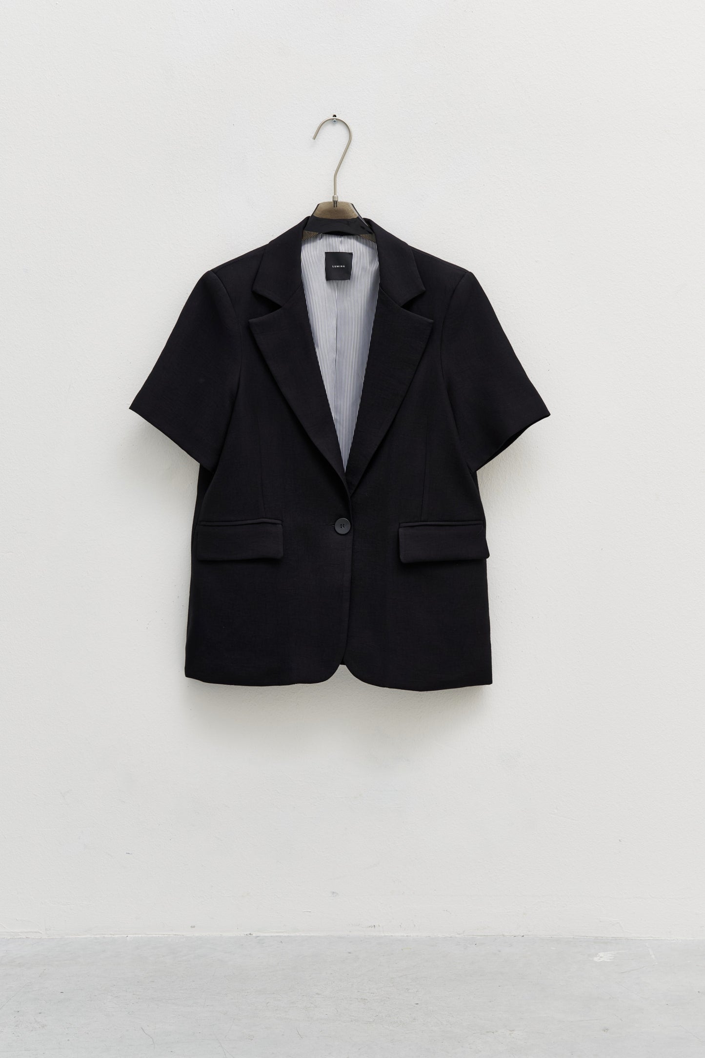 Blazer Maniche Corte
