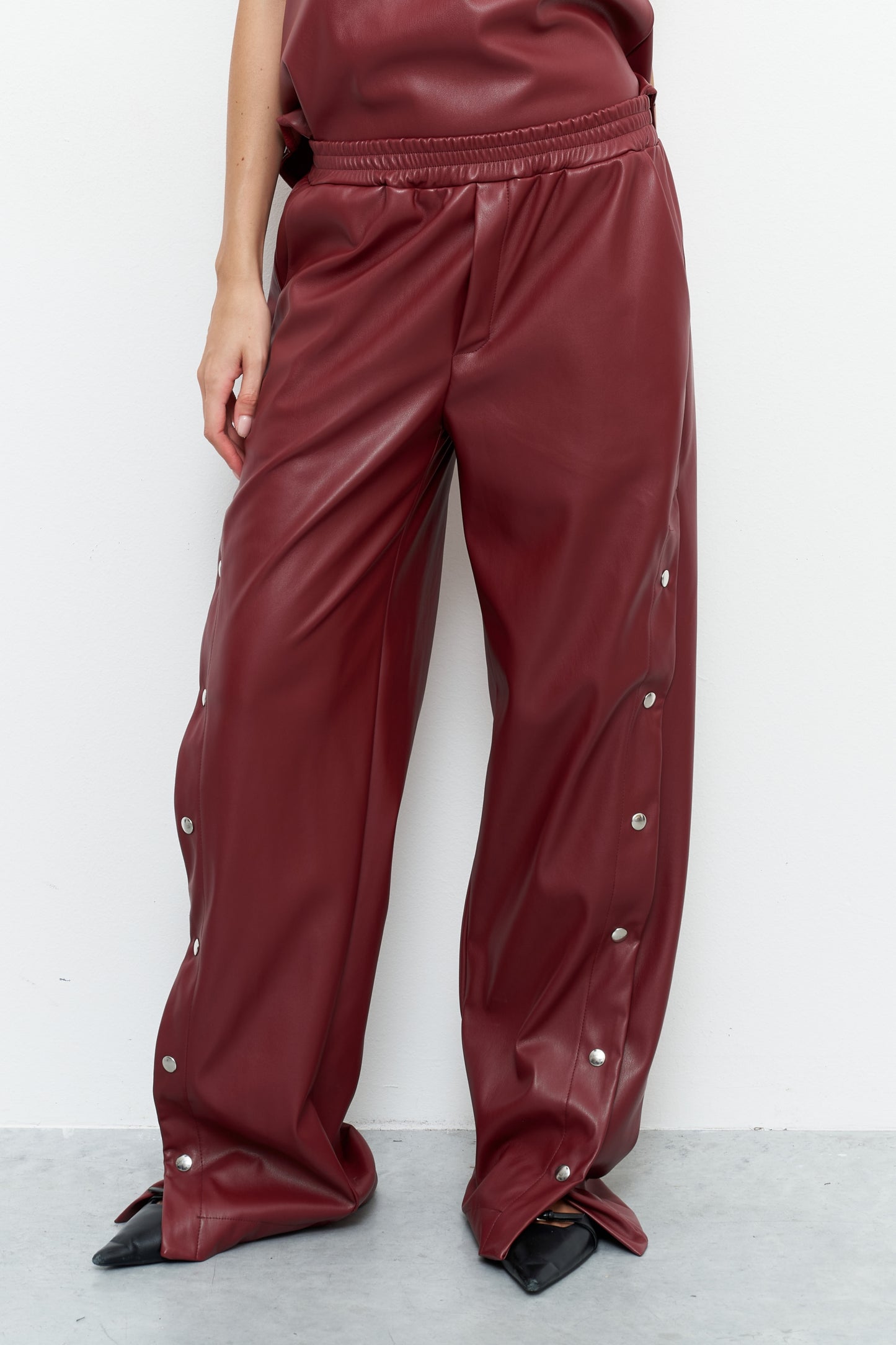 Pantalone in Ecopelle con Bottoni