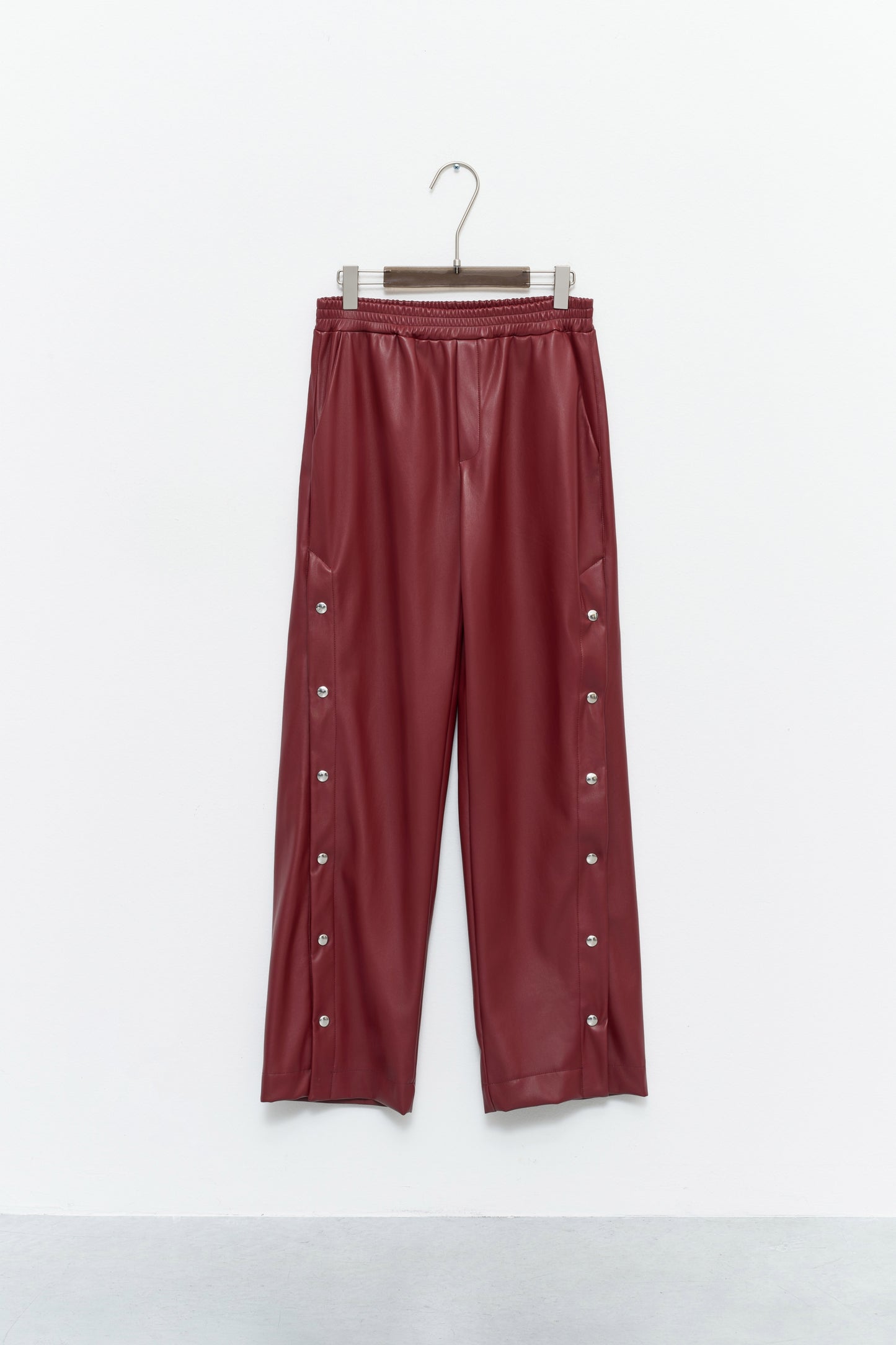 Pantalone in Ecopelle con Bottoni