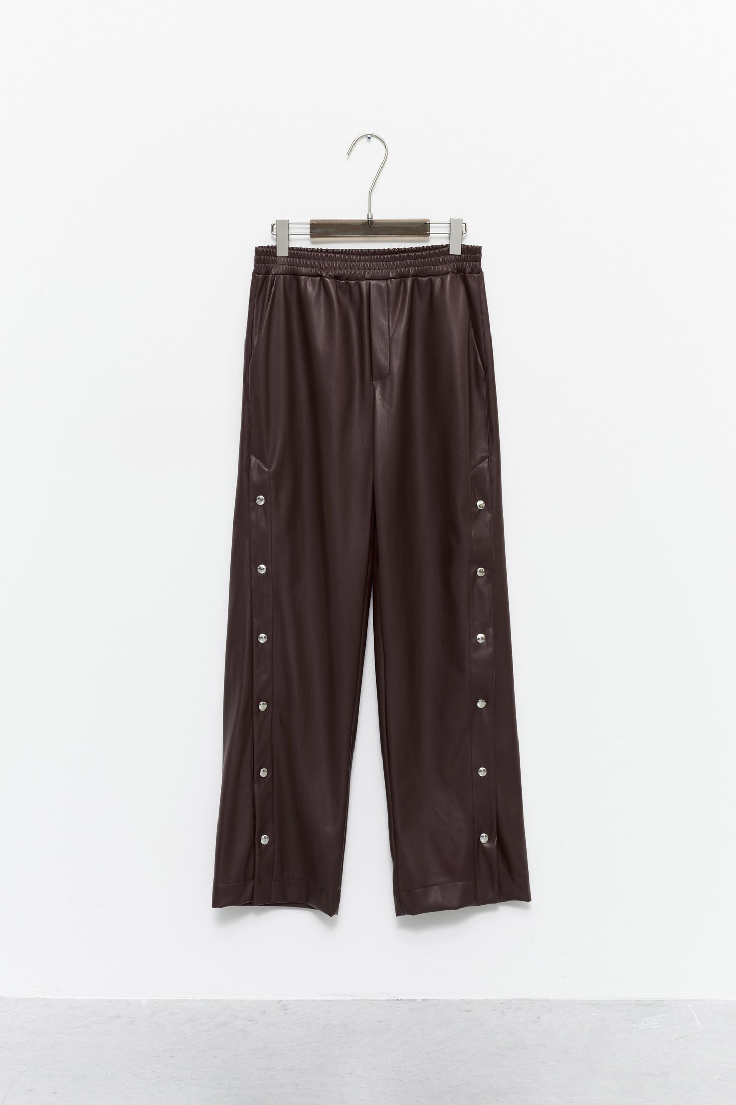 Pantalone in Ecopelle con Bottoni